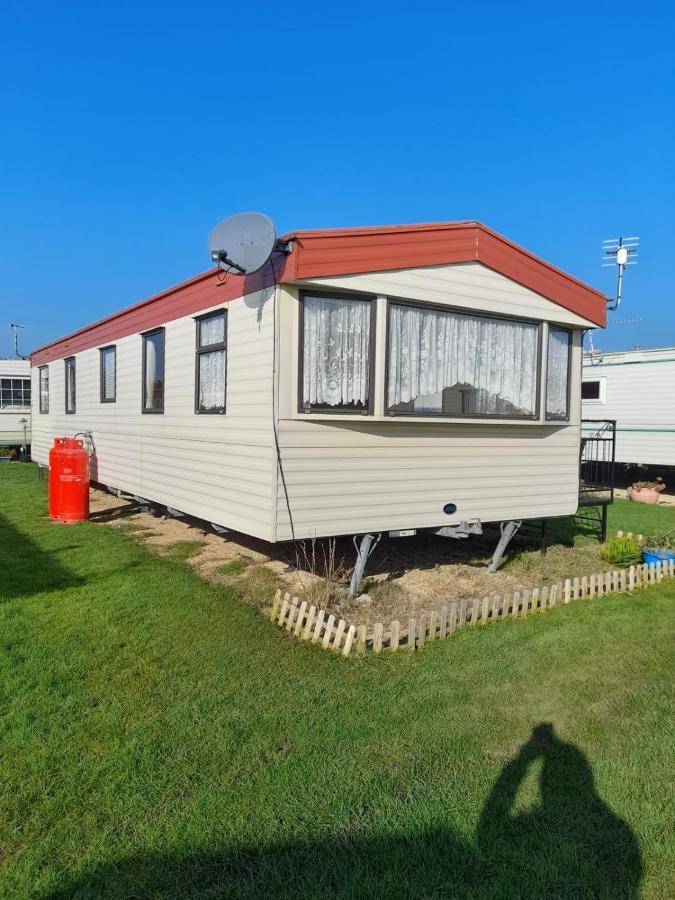 Kings Caravan - Family Groups Only - Very Quiet Park Villa Скегнес Екстериор снимка