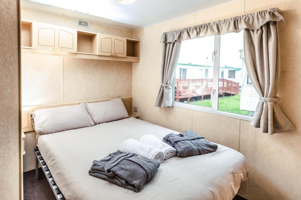 Kings Caravan - Family Groups Only - Very Quiet Park Villa Скегнес Екстериор снимка